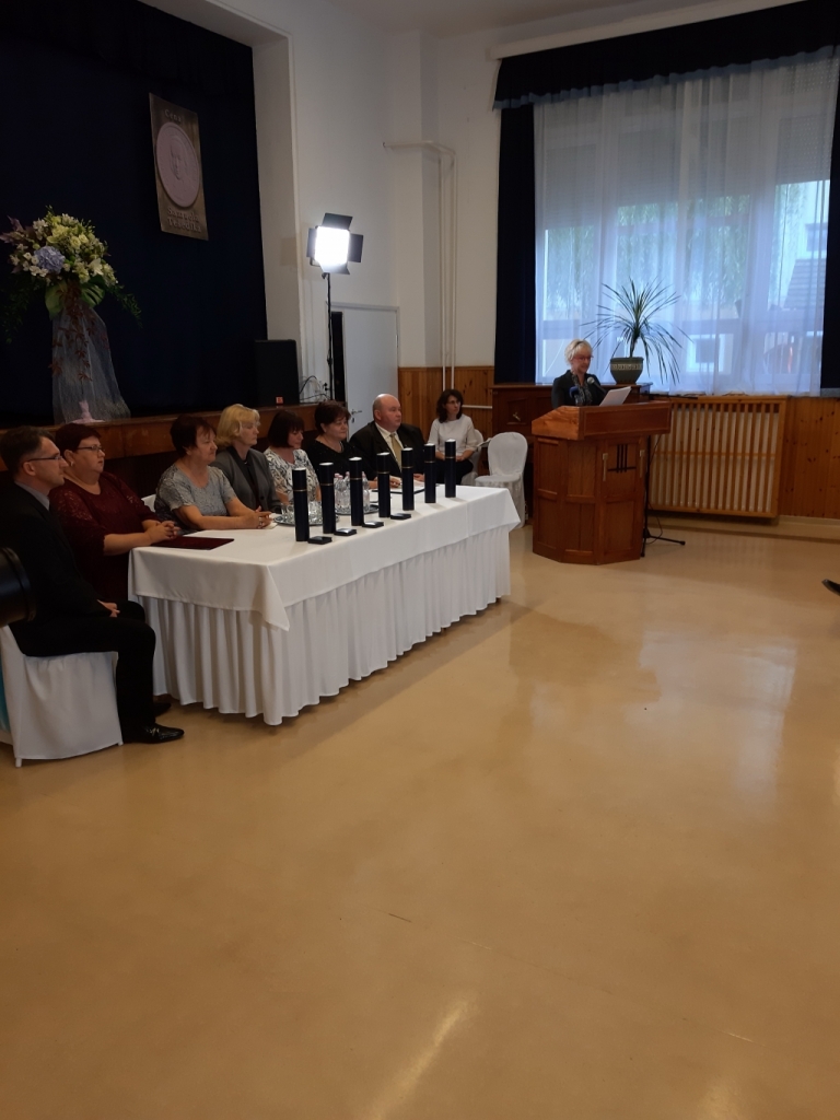 11. októbra v Békešskej Čabe slávnostne odovzdali Cenu Samuela Tešedíka. K vyznamenaniu som aj osobne zagratuloval. 